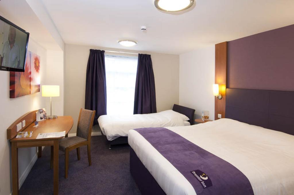 Premier Inn Bournemouth East חדר תמונה