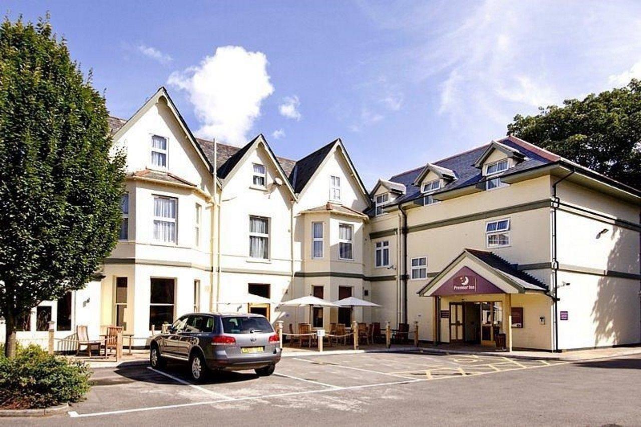 Premier Inn Bournemouth East מראה חיצוני תמונה
