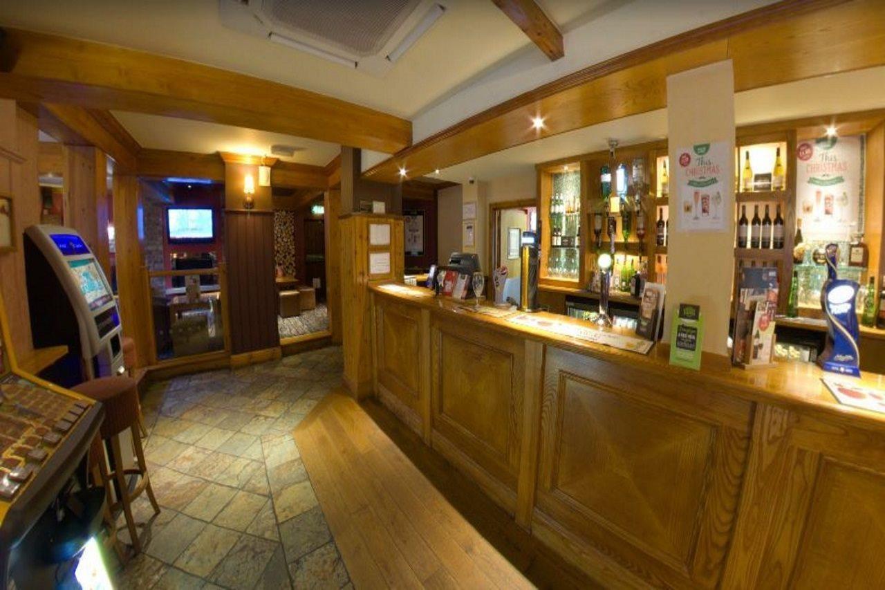 Premier Inn Bournemouth East מראה חיצוני תמונה