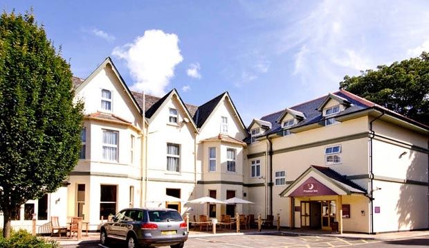 Premier Inn Bournemouth East מראה חיצוני תמונה